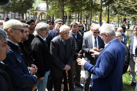 Anadolu Mahallesi camii ve çevresi yenileniyor 