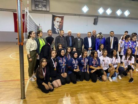 Mahalleler yarışıyor