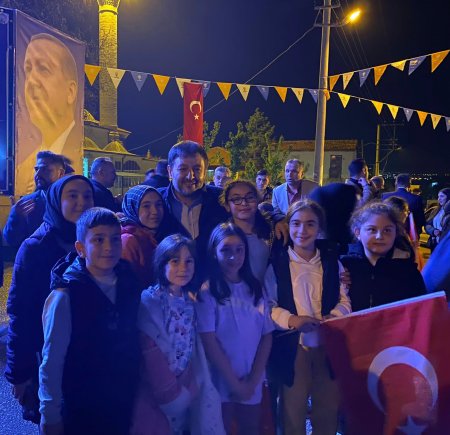 AK Parti Gövde gösterisi yaptı
