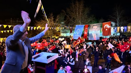 AK Parti Gövde gösterisi yaptı