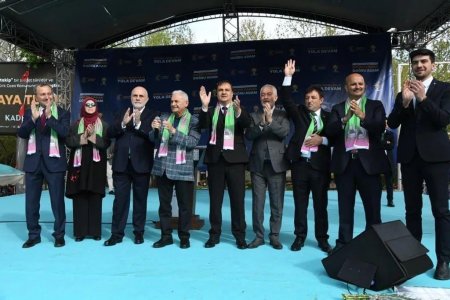 Başkan Başdeğirmen, mitingde konuştu