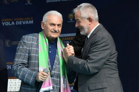 Başkan Başdeğirmen, mitingde konuştu
