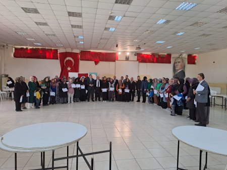 Süt sığırı yetiştiricisi kurslarının sertifikaları verildi