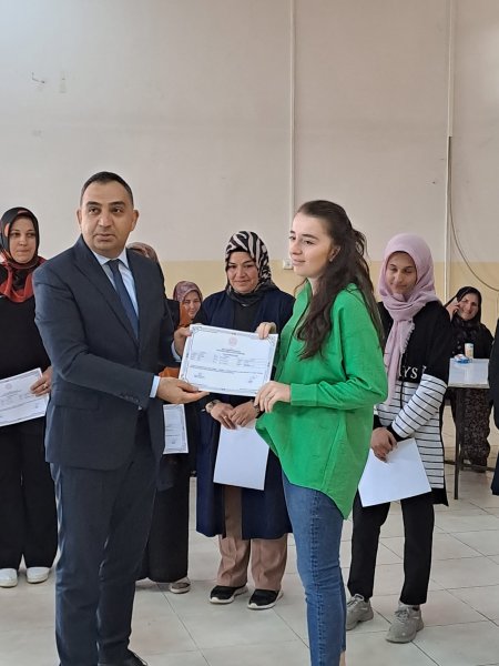 Süt sığırı yetiştiricisi kurslarının sertifikaları verildi