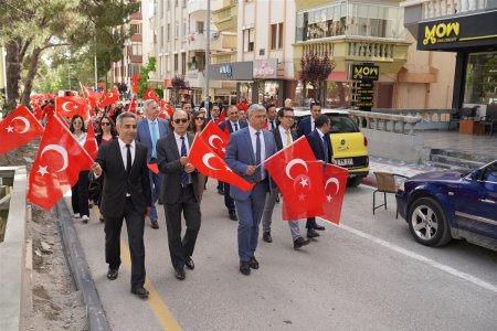 Gençlik Haftası coşkuyla başladı