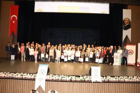 Isparta zekâ oyunları Mimar Sinan ligi ödül töreni gerçekleştirildi