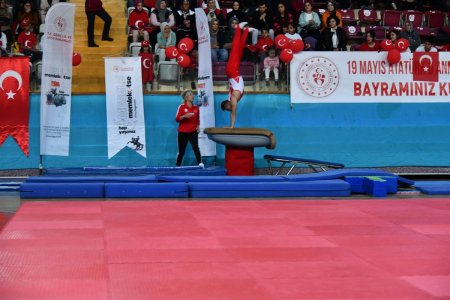19 Mayıs Atatürk'ü Anma, Gençlik ve Spor Bayramı Coşkuyla Kutlandı