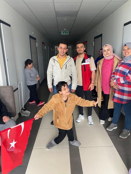 Engelli yakınlarıyla bir araya geldiler