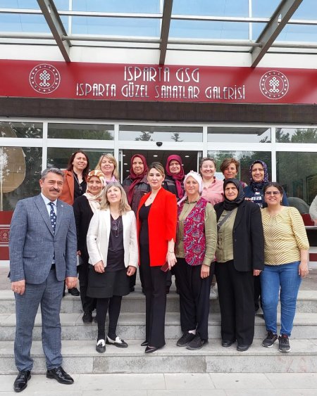 Türk Mutfağı Haftasında Isparta'nın yemekleri sunumu