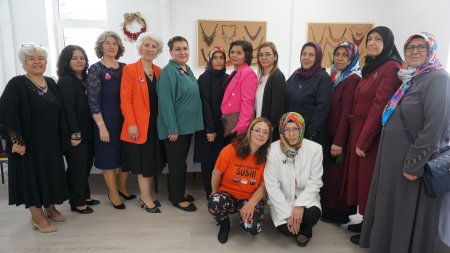 El emeği ürünler sergilendi