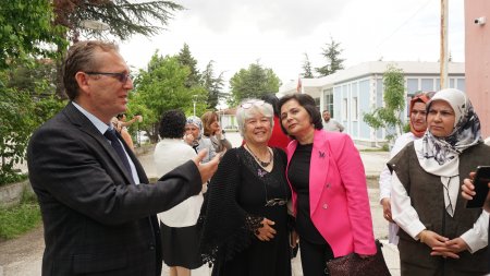 El emeği ürünler sergilendi