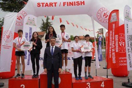 Isparta'da Gül Koşusu yapıldı