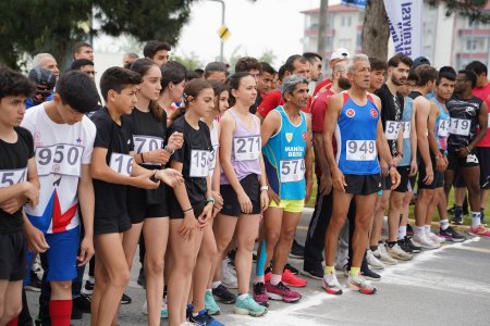 Isparta'da Gül Koşusu yapıldı