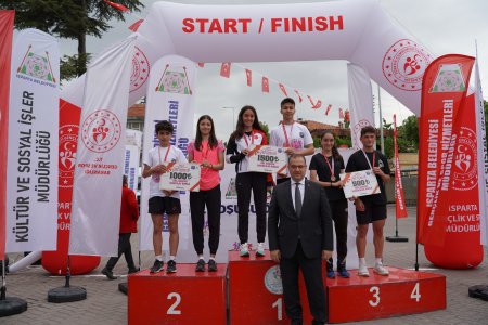 Isparta'da Gül Koşusu yapıldı