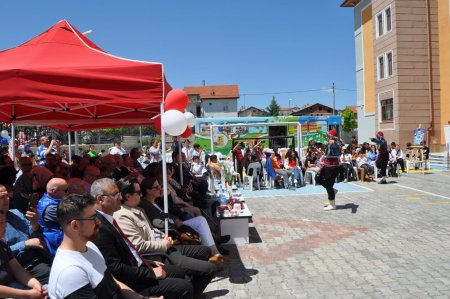 Kadir Boylu Orta Okulu’nda festival coşkusu