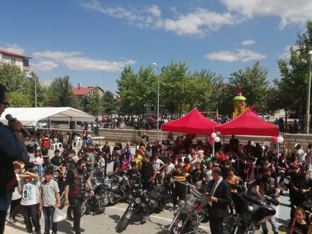 Kadir Boylu Orta Okulu’nda festival coşkusu