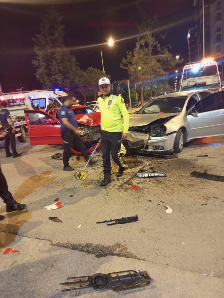 Isparta'da feci kaza