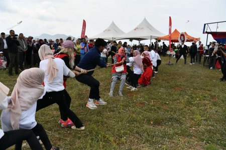  Sorkuncak Gül Hasadı ve Uçurtma Şenliği düzenlendi