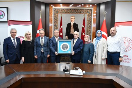 Hayırsever aileden eğitime büyük yatırım