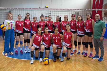 Analig Voleybol Grup Müsabakaları başladı
