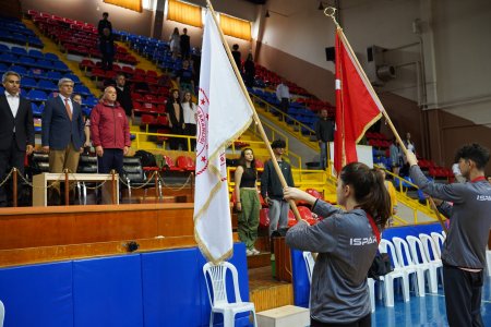 Analig Voleybol Grup Müsabakaları başladı