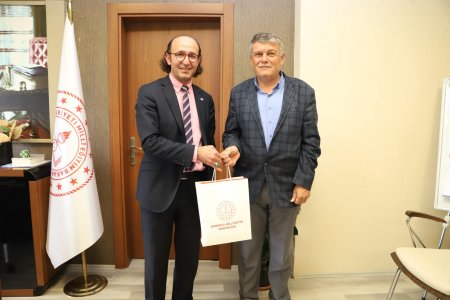 Dereceye giren öğrencilere ödülleri verildi