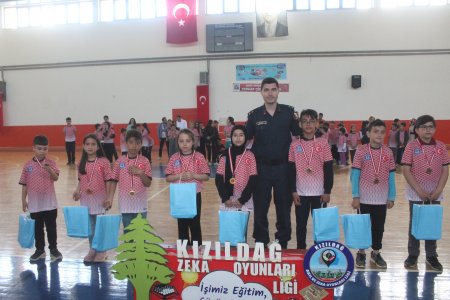 Kızıldağ Zeka Oyunları Şehit Yüzbaşı Ferhat Çiftçi Sezonu sona erdi