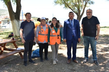 Öğrenciler atık malzemelerden tasarım yaptılar