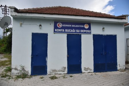 Eğirdir’in 50 yıllık içme suyu hattı yenileniyor