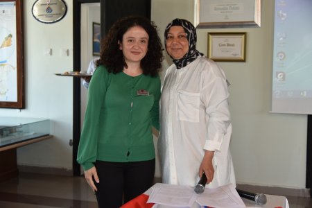 Memuriyete geçerek yemin ettiler