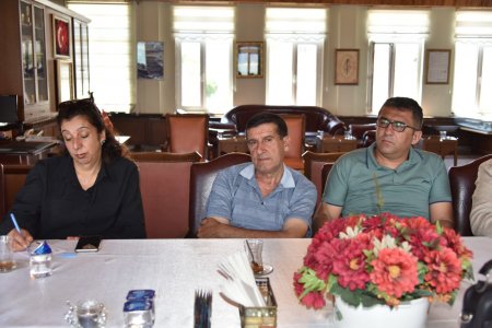 Başkan Gök muhtarları dinledi