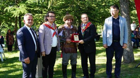400 yıllık Kurban İndirme geleneği