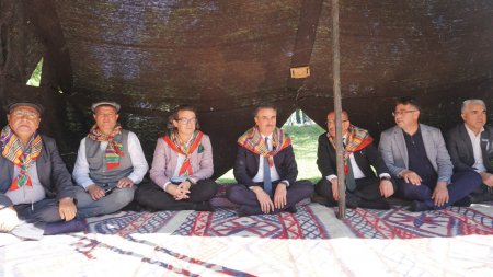 400 yıllık Kurban İndirme geleneği