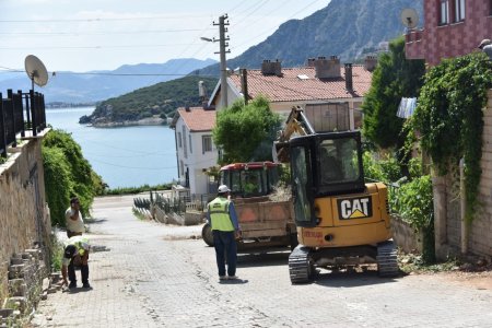 Mahallelerin iyileştirme çalışmaları sürüyor