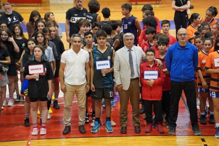 ANALİG Basketbol Grup Müsabakaları sürüyor