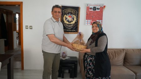 Şehit ve gazi yakınları ziyaret edildi