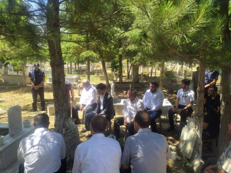 Şarkikaraağaç'ta şehitlik ziyareti yapıldı