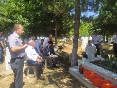 Şarkikaraağaç'ta şehitlik ziyareti yapıldı