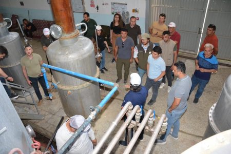 Eğirdir'de Tıbbi Aromatik Bitkiler konulu konferans verildi 