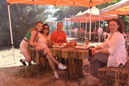 Isparta Basını, Eğirdir'de bayram yaptı
