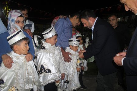 Şarkikaraağaç'ta Geleneksel Sünnet Şöleni coşkuyla kutlandı