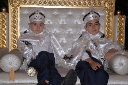 Şarkikaraağaç'ta Geleneksel Sünnet Şöleni coşkuyla kutlandı