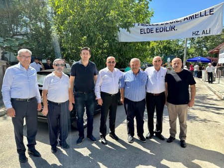 Baskan Tural, Yakaören ve Cemevi'nde aşure etkinliğine katıldı
