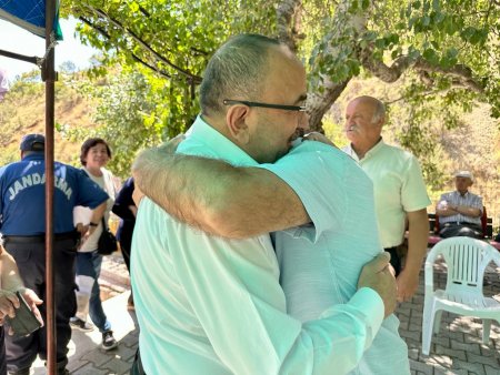 Baskan Tural, Yakaören ve Cemevi'nde aşure etkinliğine katıldı