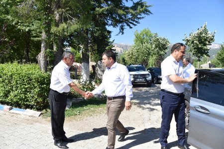 Isparta Milletvekilleri Eğirdir’e gelerek sorunları dinledi