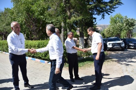 Isparta Milletvekilleri Eğirdir’e gelerek sorunları dinledi