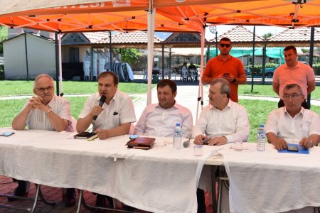 Isparta Milletvekilleri Eğirdir’e gelerek sorunları dinledi