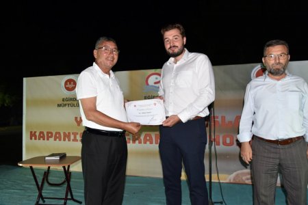 Eğirdir'de Yaz Kur'an Kursu kapanış programı düzenlendi