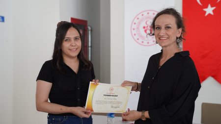 Isparta'da KYK personeline teşekkür