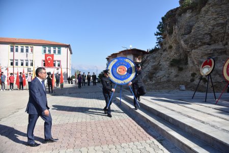 Eğirdir'de 30 Ağustos Zafer Bayramı kutlandı
